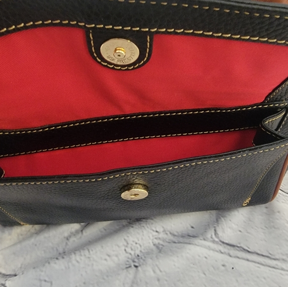 Dooney & Bourke - Picture 8 of 15